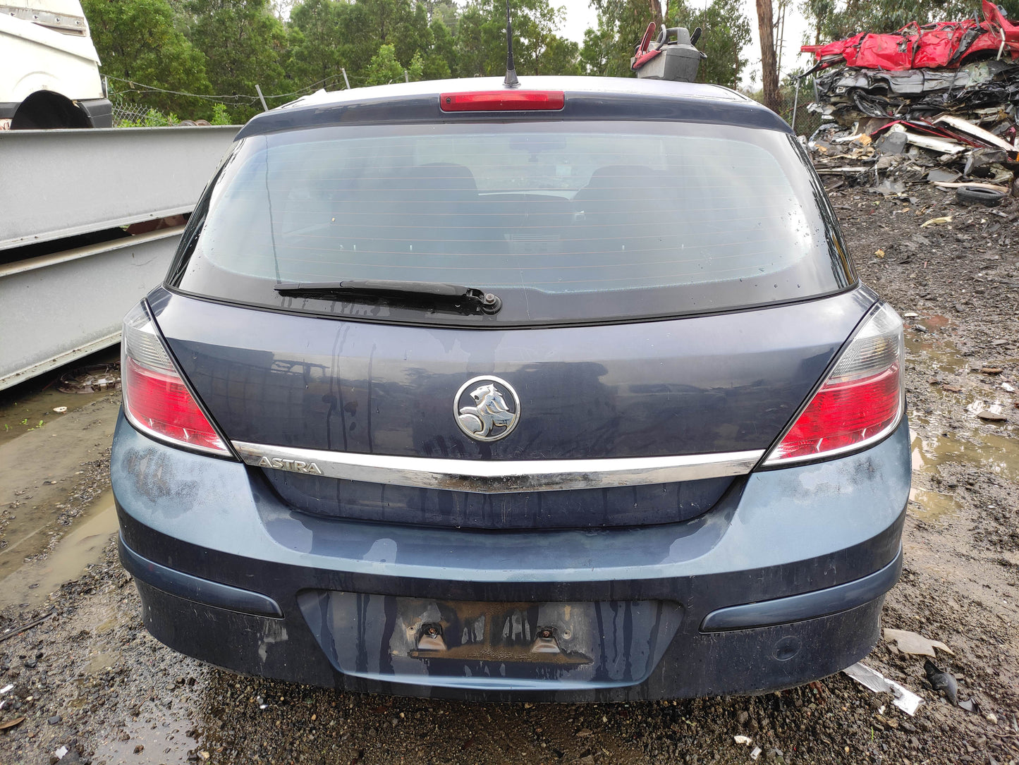 #658 HOLDEN ASTRA AH 2007 FOR PARTS