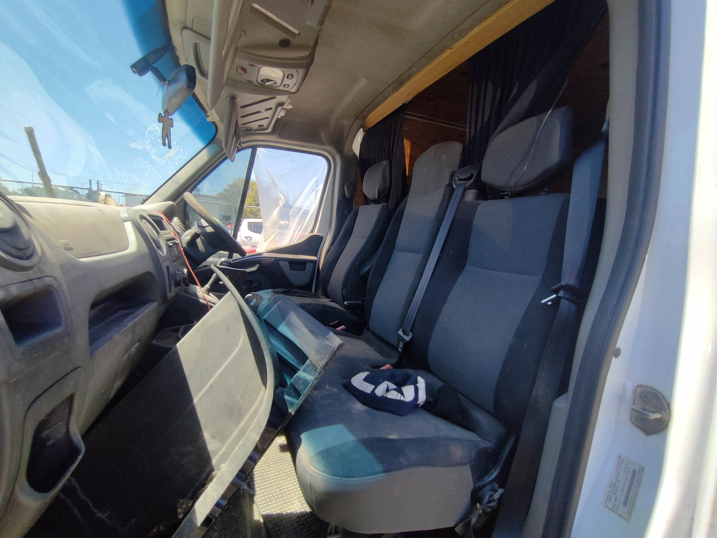 #582 RENAULT MASTER FITS 2013 TO 2016 FOR PARTS