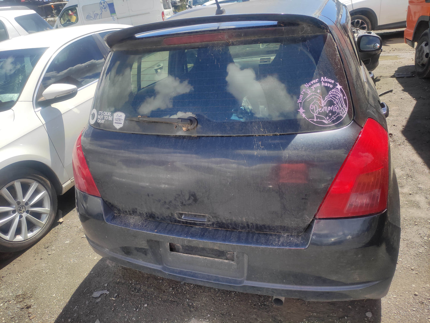 #498 SUZUKI SWIFT 2006 FOR PARTS