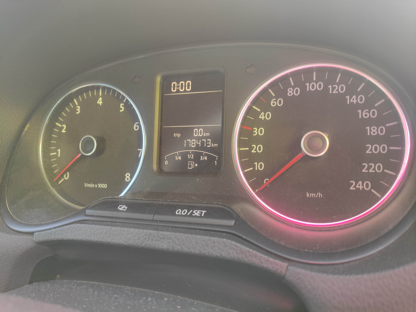 #692 VOLKSWAGEN POLO 2012 FOR PARTS