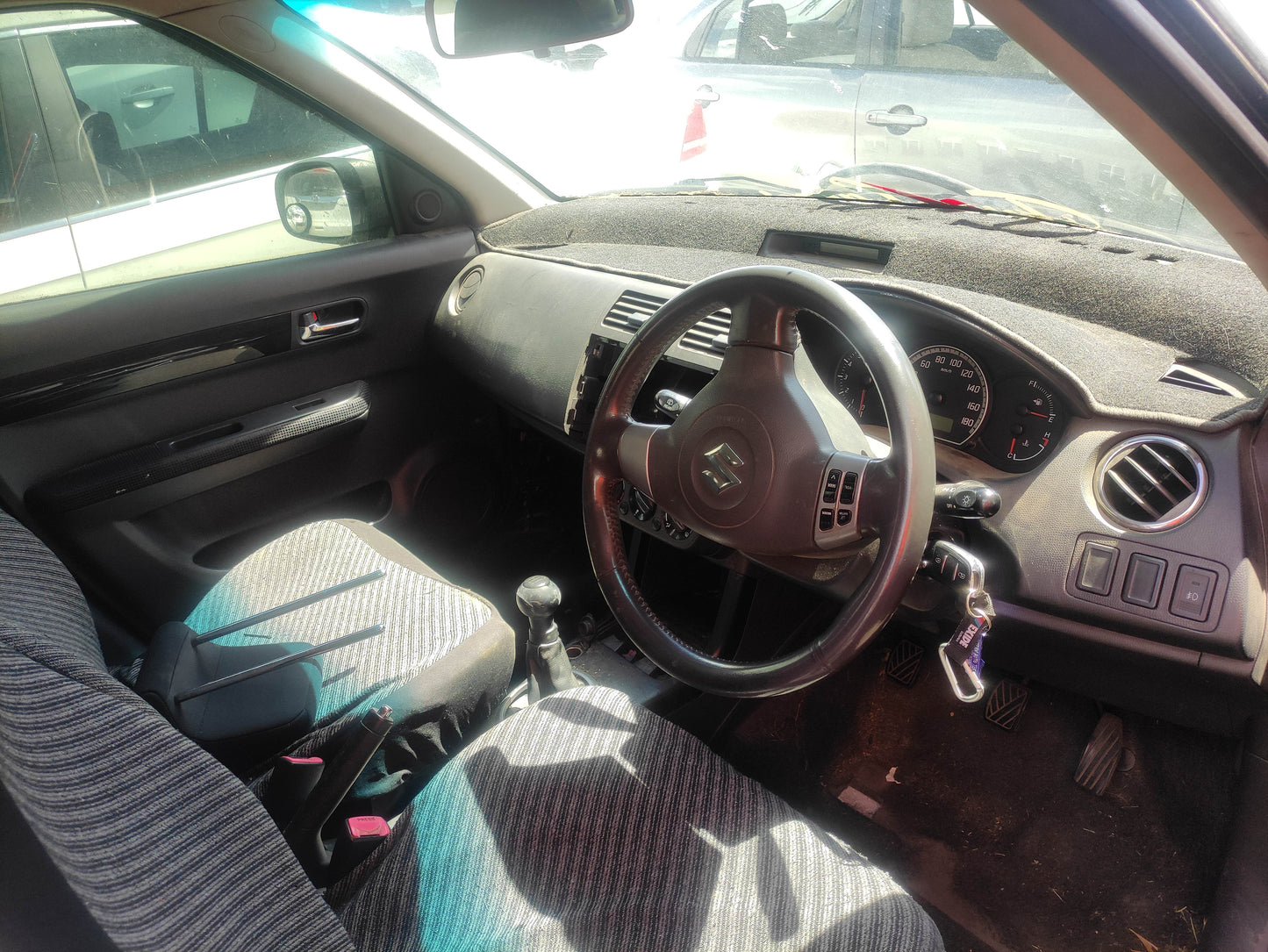 #498 SUZUKI SWIFT 2006 FOR PARTS