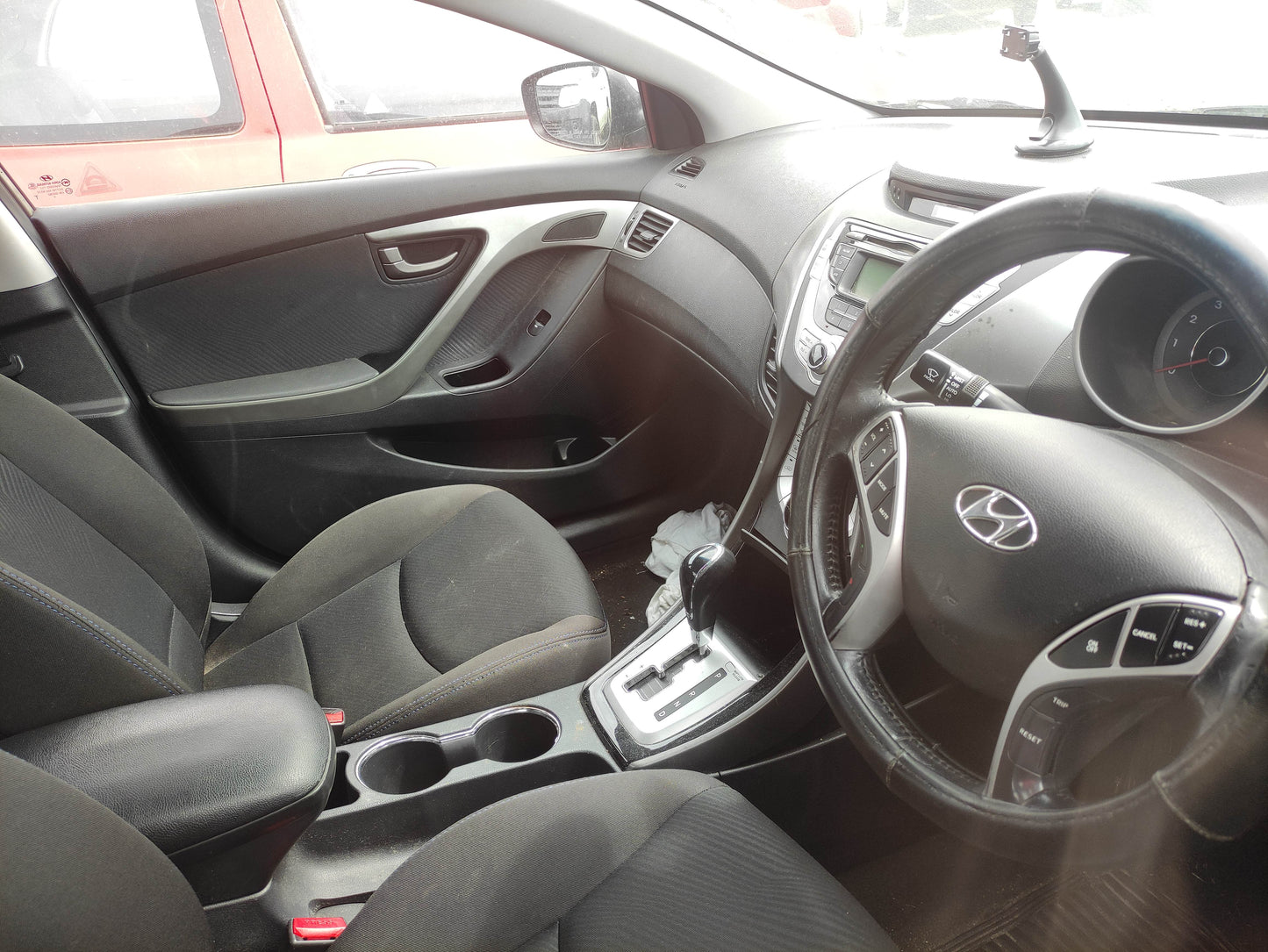 #533 HYUNDAI ELANTRA FITS 2010 TO 2015 FOR PARTS