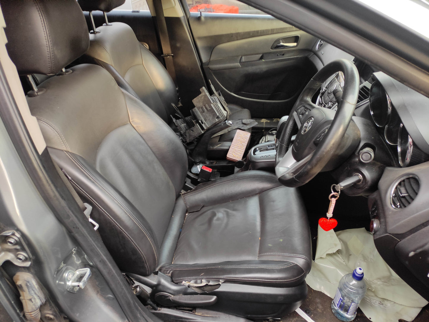 #699 HOLDEN CRUZE 2010 FOR QUALITY PARTS