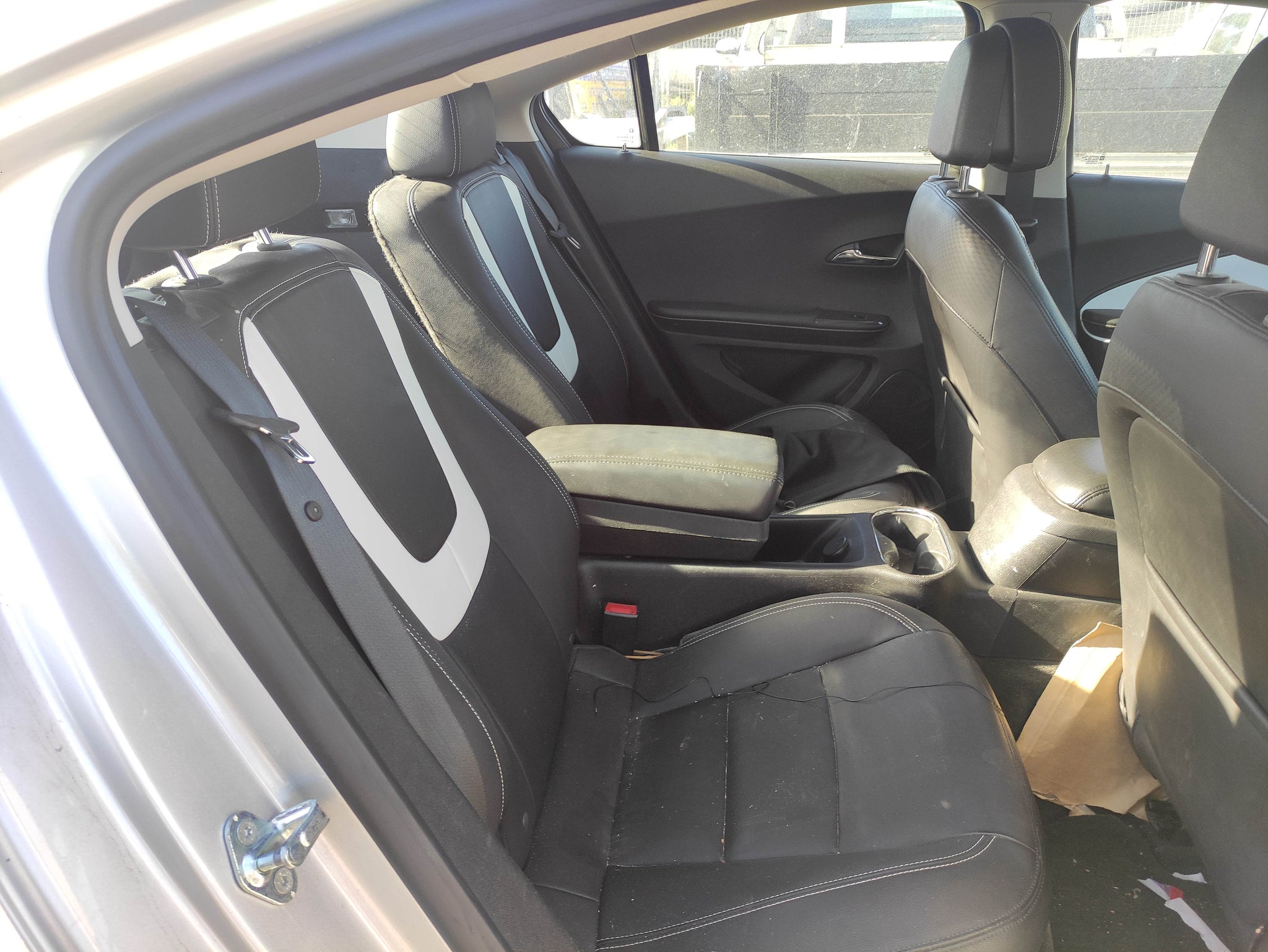 #597 HOLDEN VOLT EV 2012 FOR PARTS