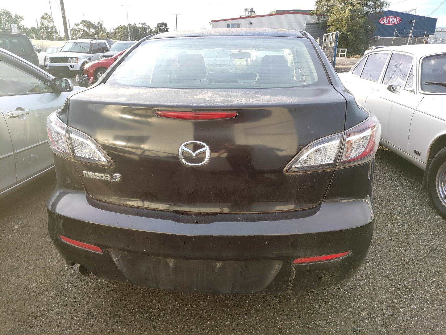 #700 Mazda 3 2012 FOR PARTS
