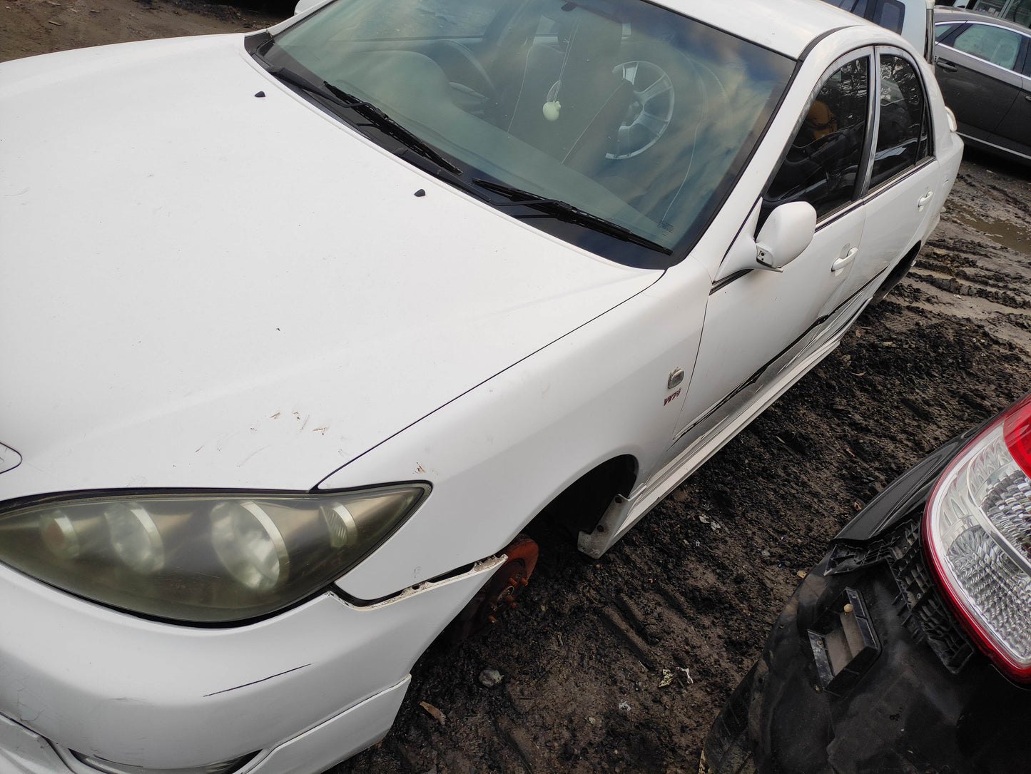 #708 TOYOTA CAMRY 2004 FOR PARTS