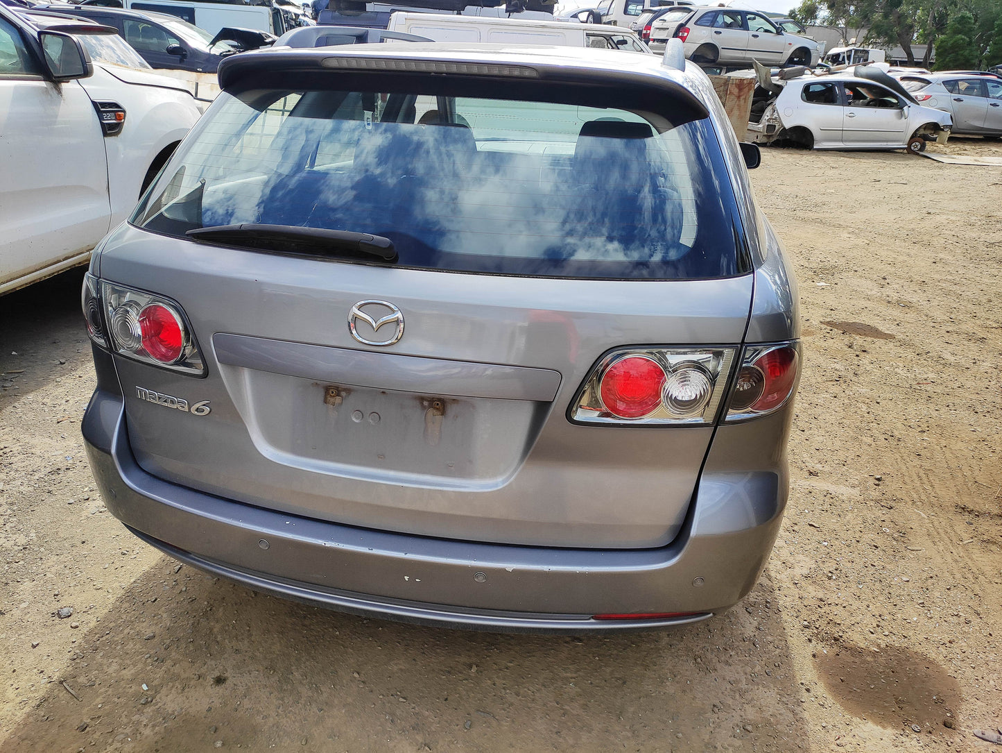 #572 MAZDA 6 2006 FOR PARTS