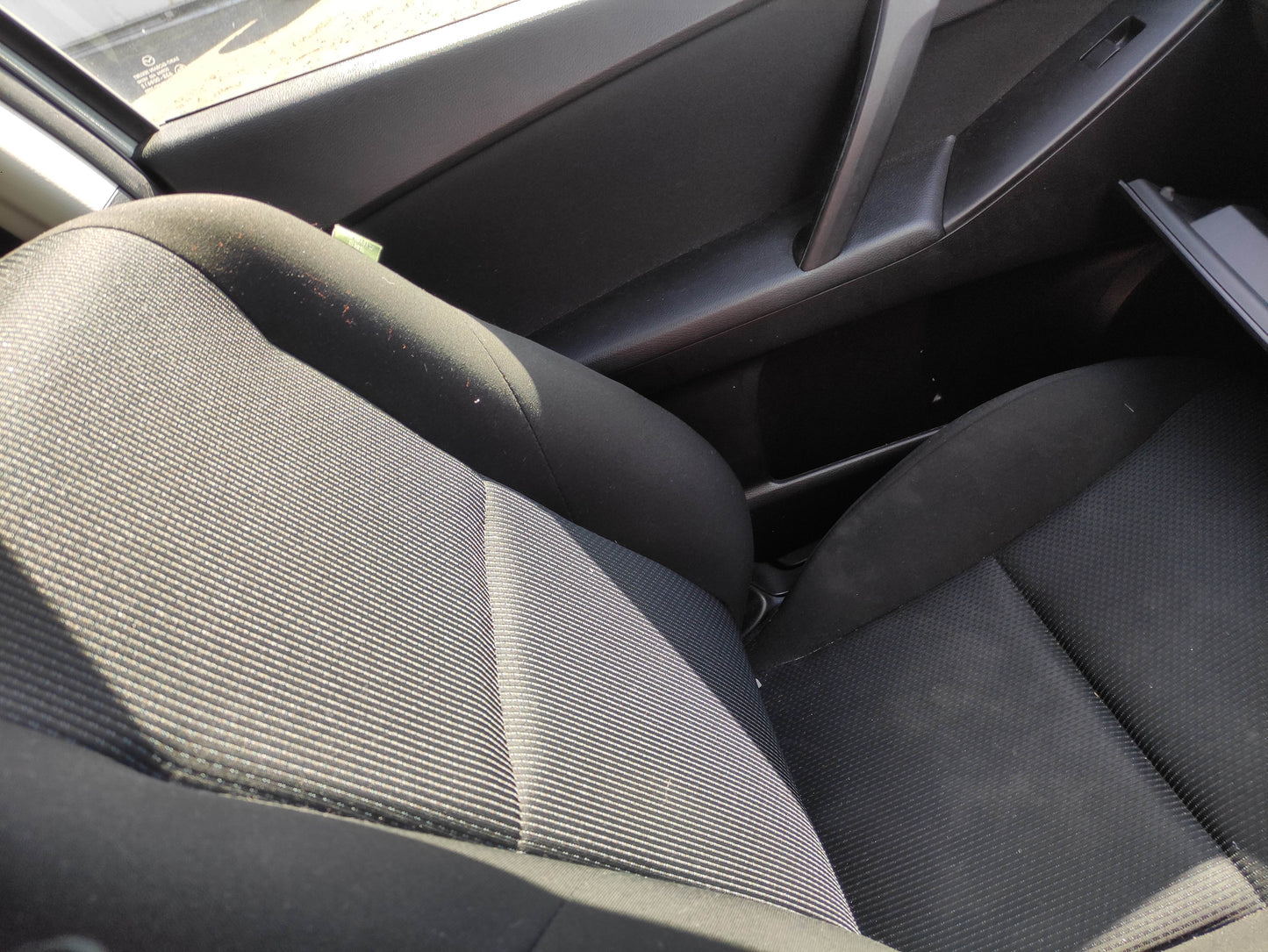 #545 MAZDA 3 2011 FOR PARTS