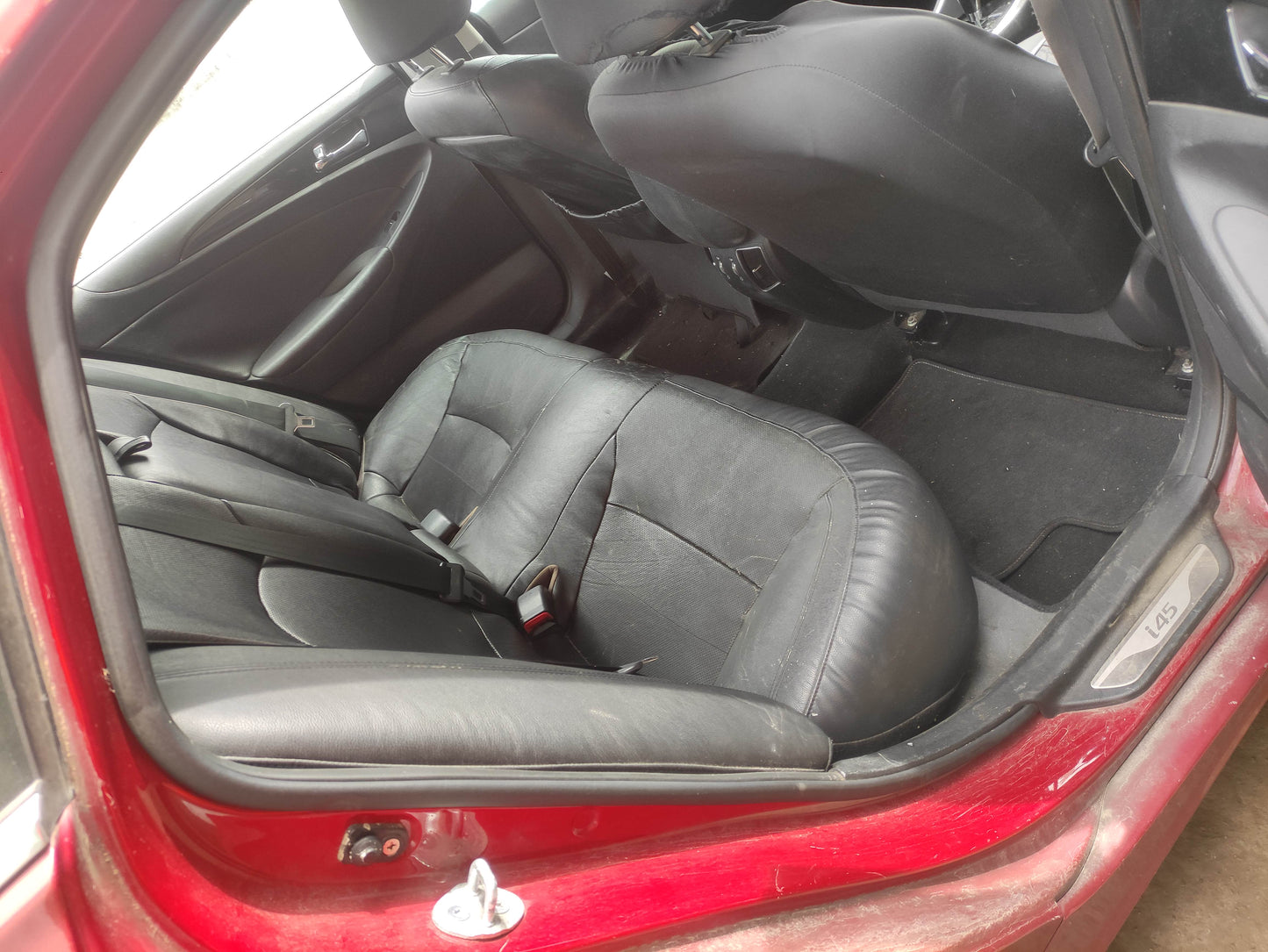 #529 HYUNDAI i45 YF 2010 FOR PARTS