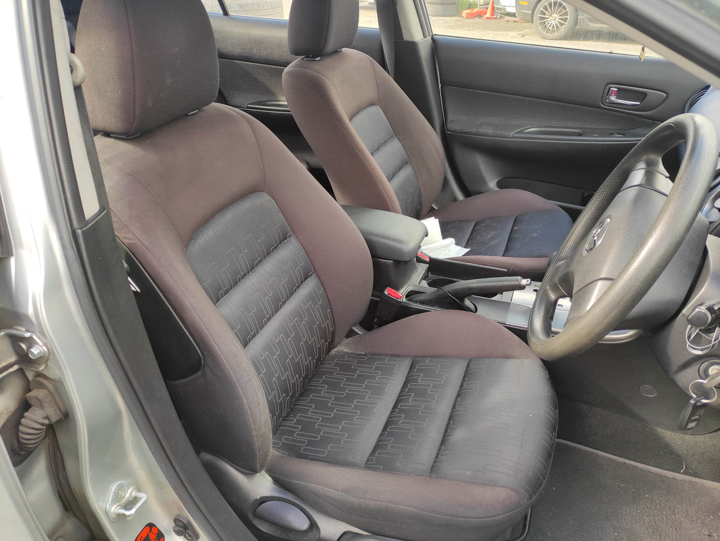 #627 MAZDA 6 FITS 2002 TO 2008 FOR PARTS