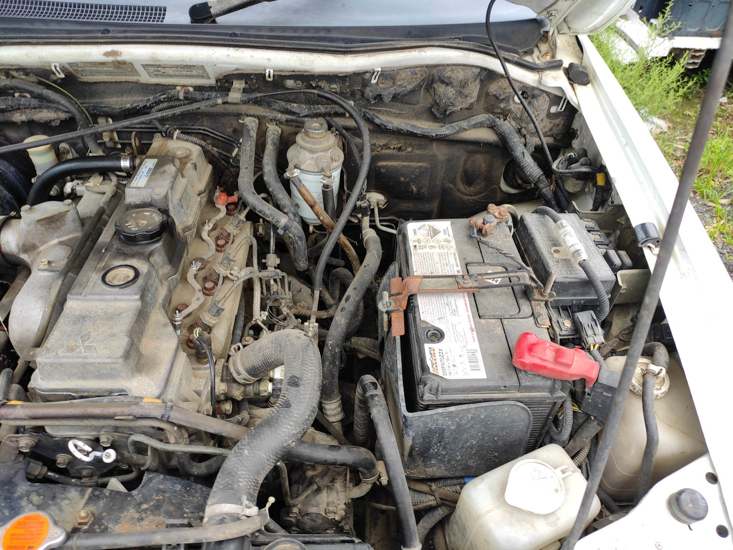 #628 MITSUBISHI TRITON FITS 1996 TO 2003 FOR PARTS