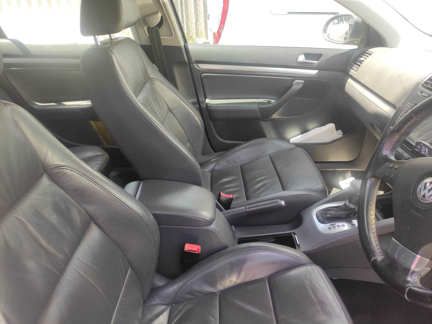 #520 VOLKSWAGEN JETTA FITS 2005 TO 2010 FOR PARTS