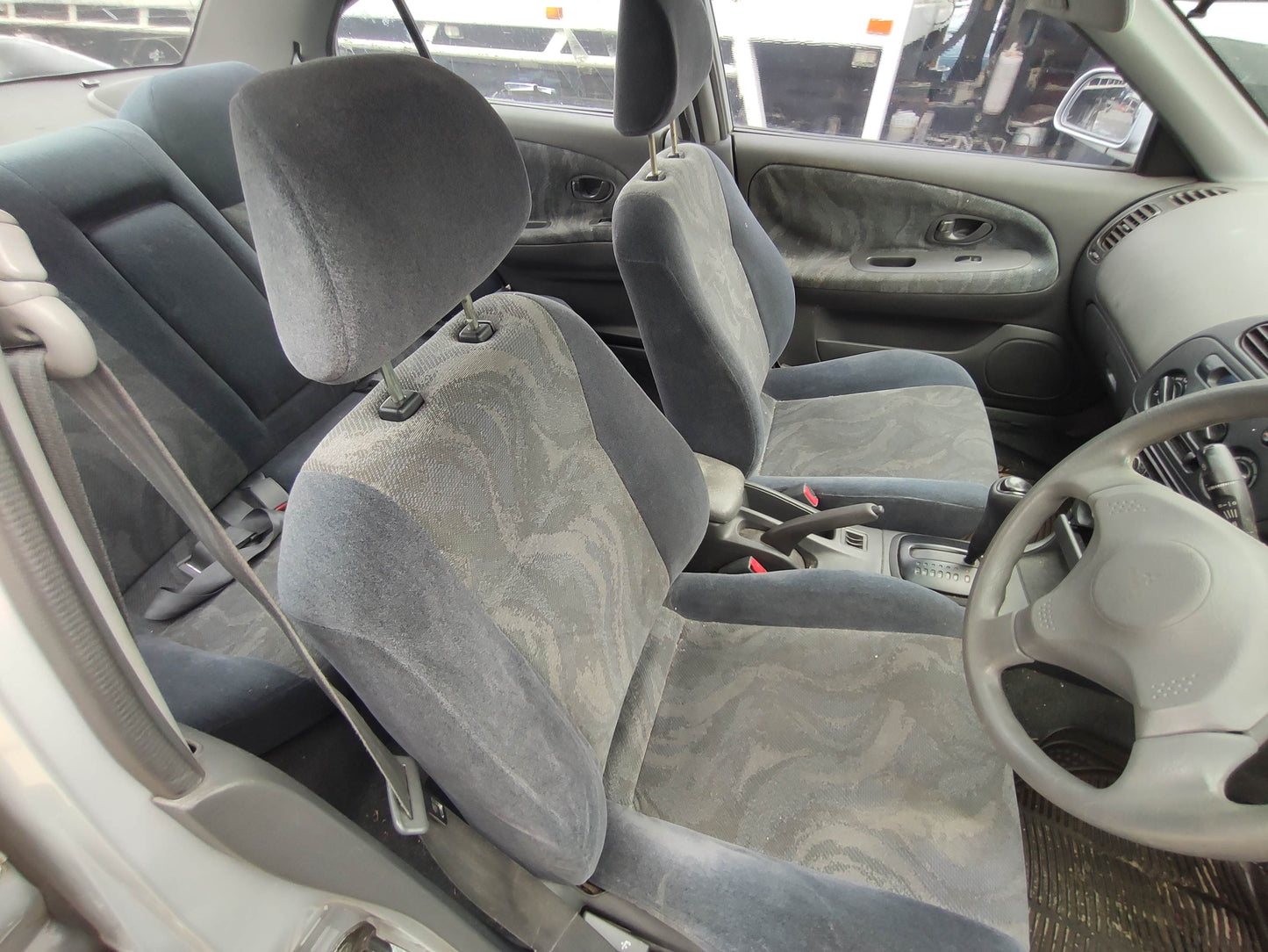 WRECKING MITSUBISHI LANCER  (PAINT RT) FITS 1995 TO 2003 [STOCK NO #620]