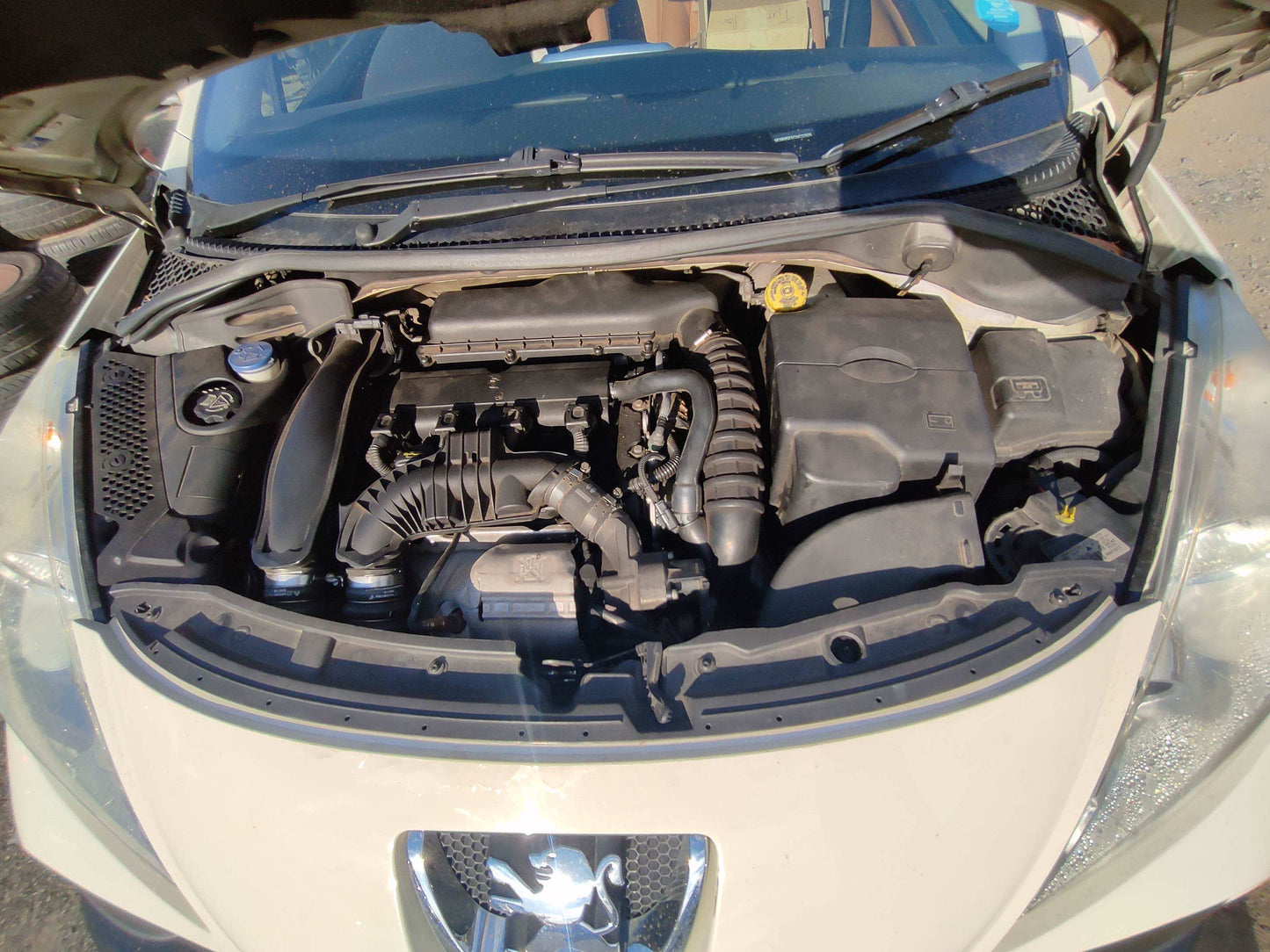#112 PEUGEOT 207 2007 FOR PARTS