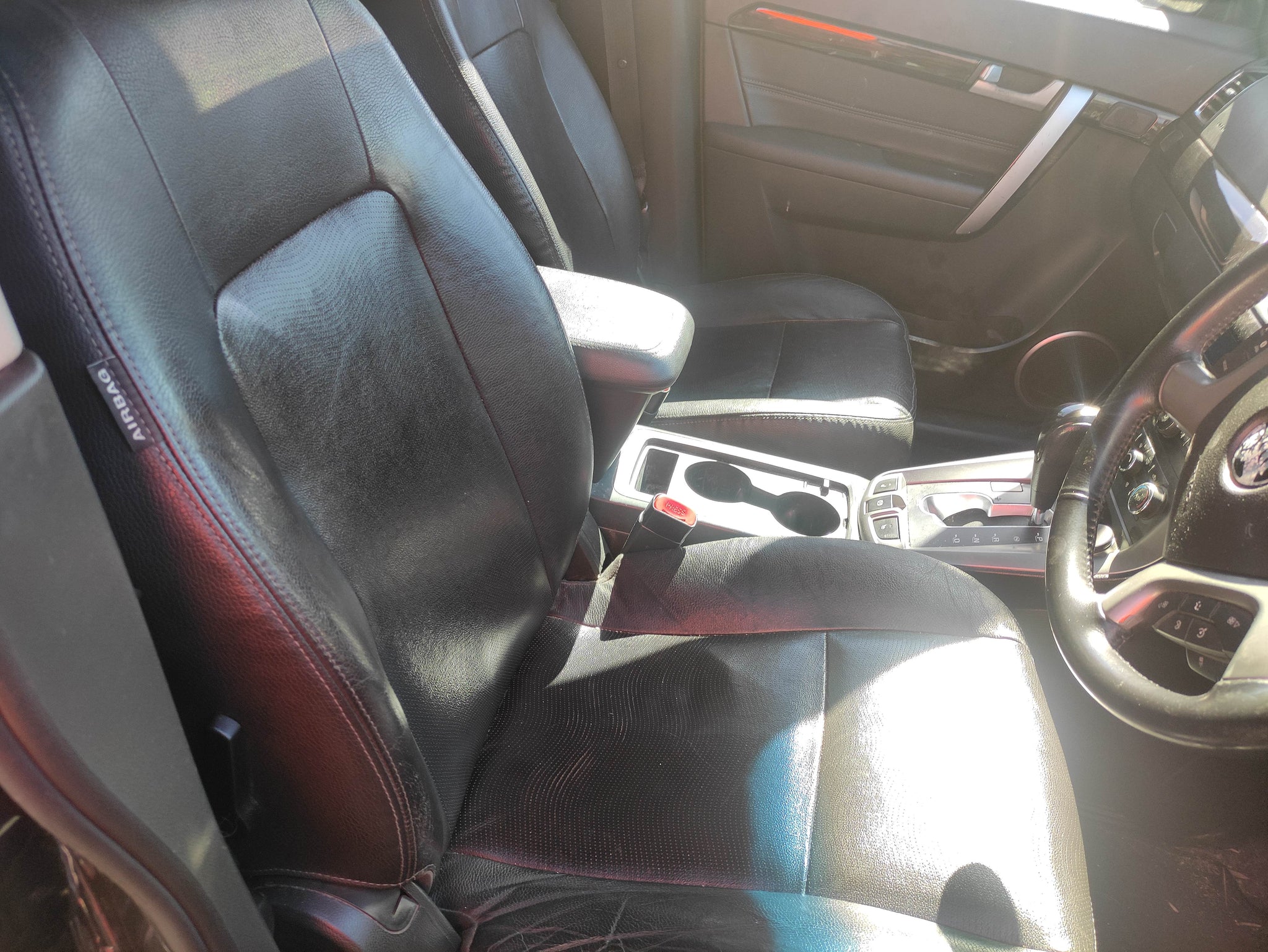 #563 HOLDEN CAPTIVA 2013 FOR PARTS