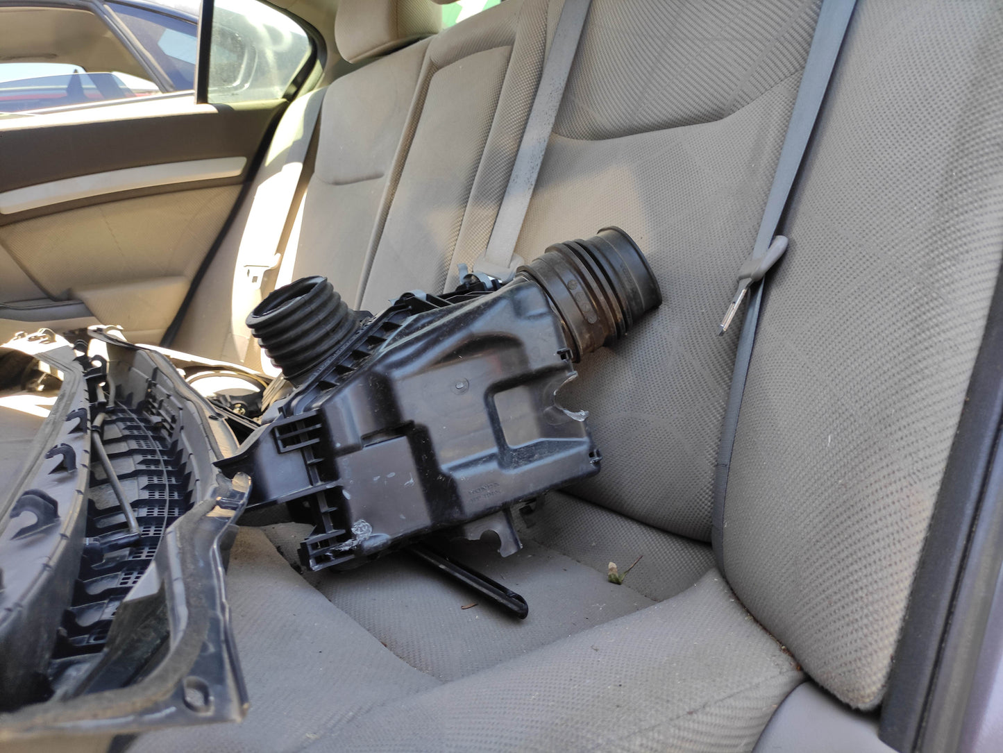 WRECKING HONDA CIVIC FB2 FITS 2012 TO 2016 [STOCK NO #583]
