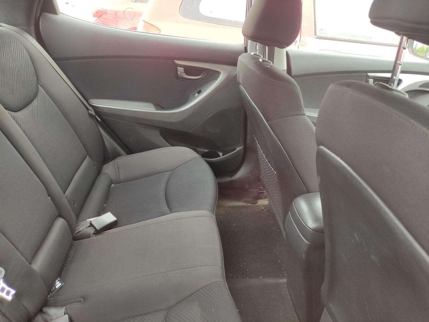#533 HYUNDAI ELANTRA FITS 2010 TO 2015 FOR PARTS