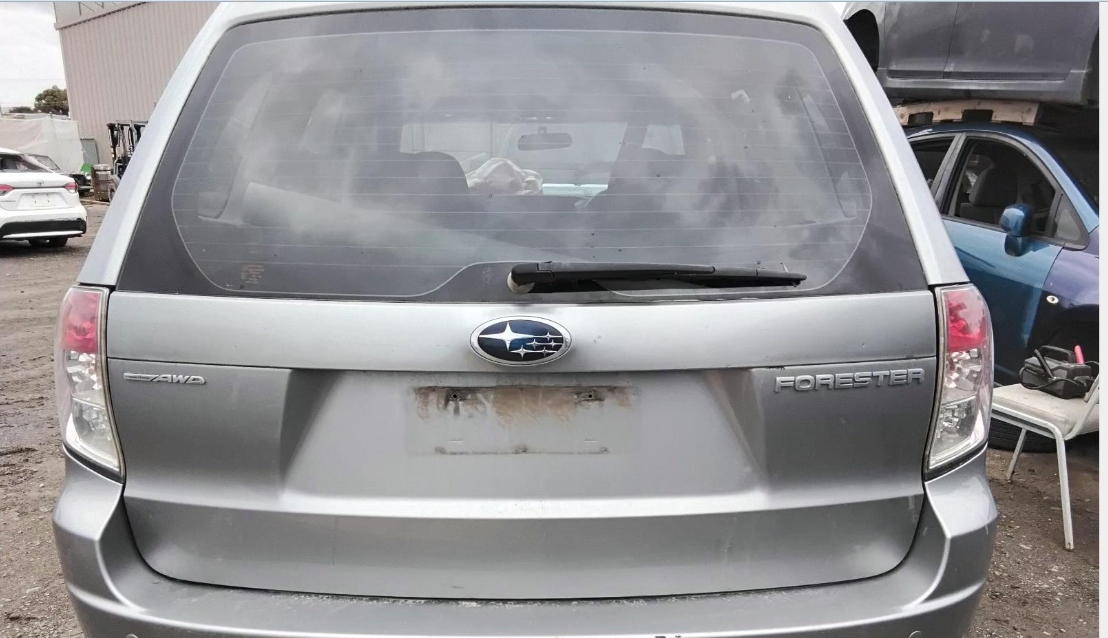 #192 SUBARU FORESTER 2011  FOR PARTS