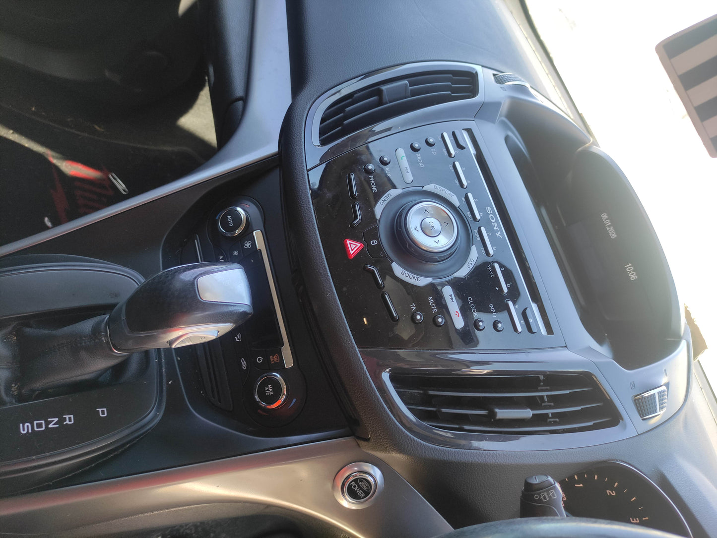 #564 FORD KUGA TF FITS 2013 FOR PARTS
