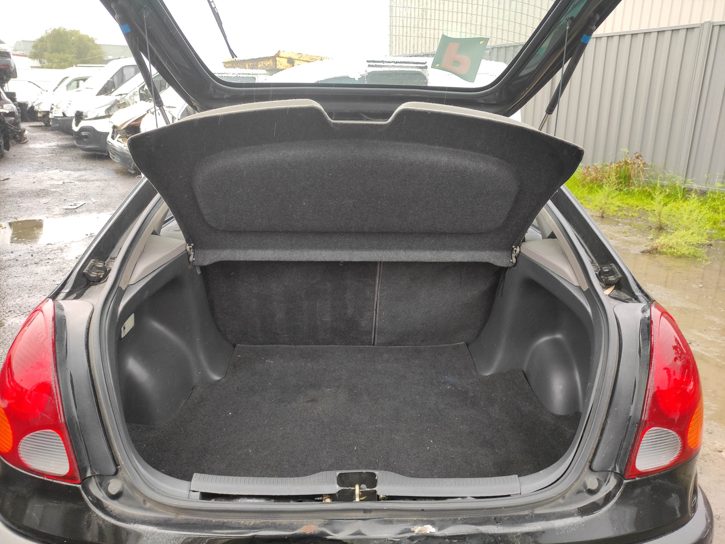 #643 TOYOTA COROLLA AE FITS 1998 TO 2001 FOR PARTS
