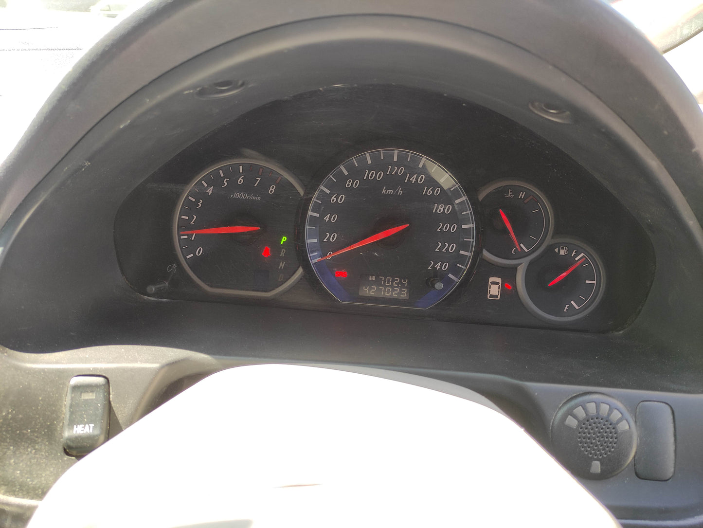 #486 MITSUBISHI GRANDIS 2004 FOR PARTS