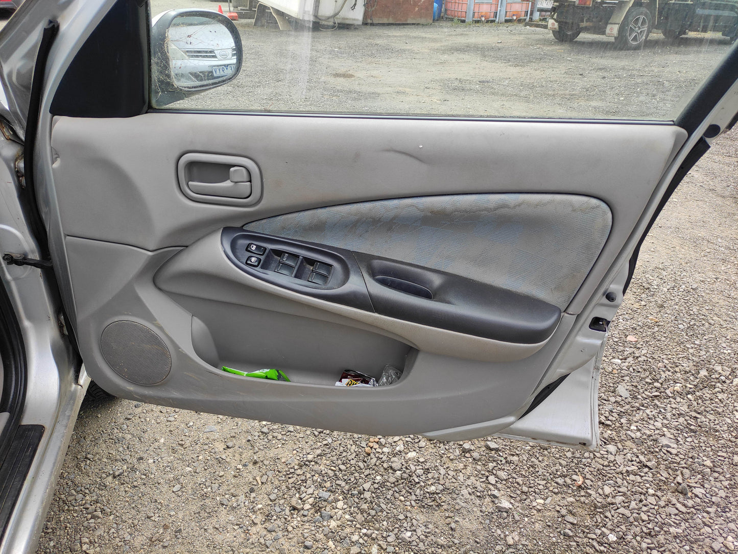 #593 NISSAN PULSAR N16 2003 FOR PARTS