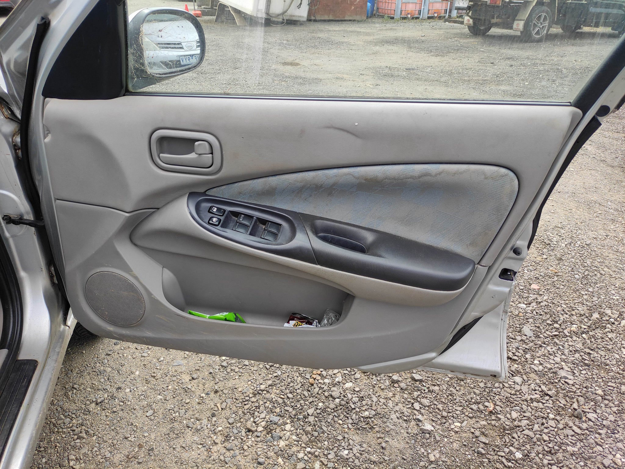 #593 NISSAN PULSAR N16 2003 FOR PARTS