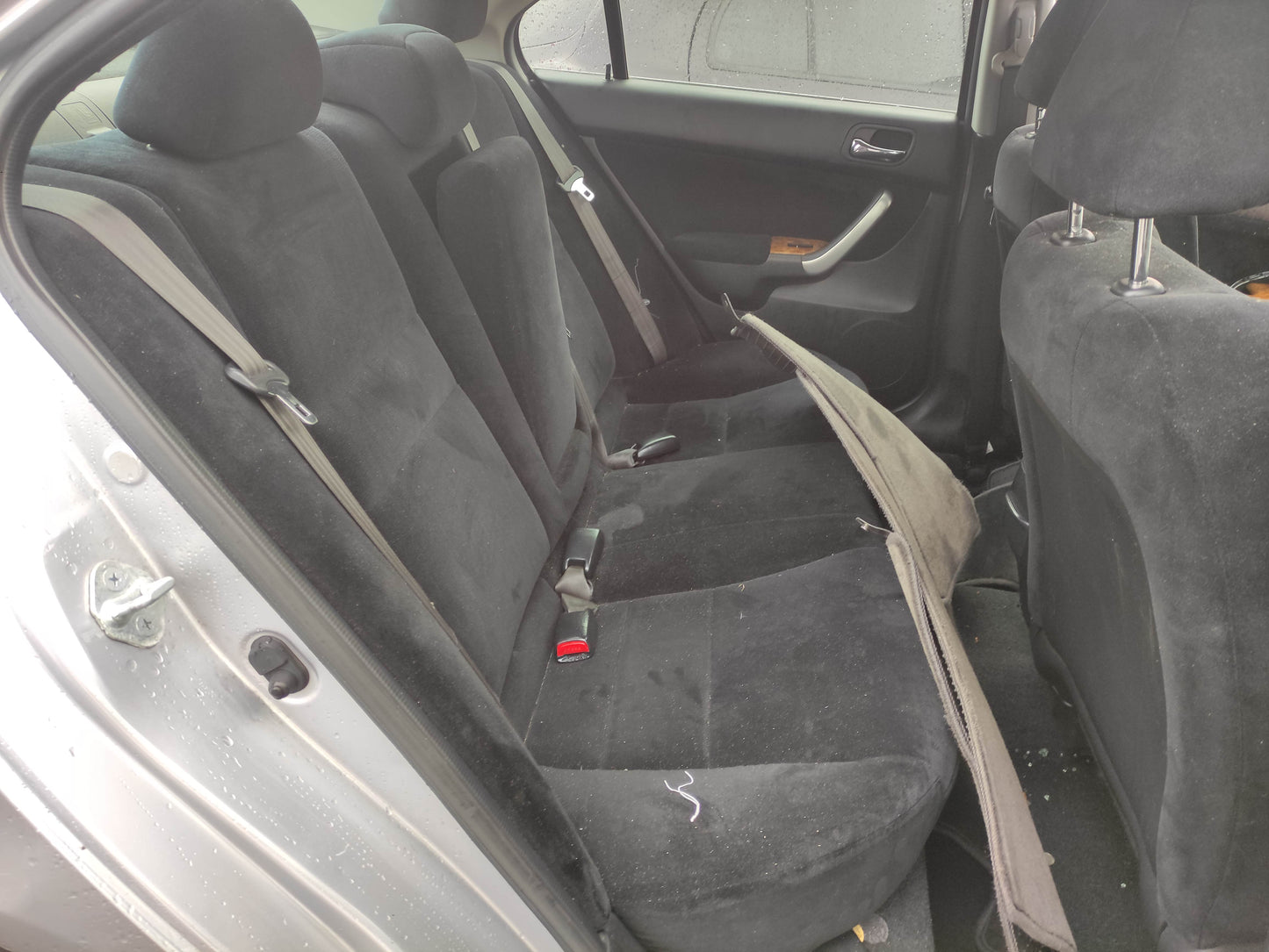 #676 HONDA ACCORD CL 2004 FOR PARTS