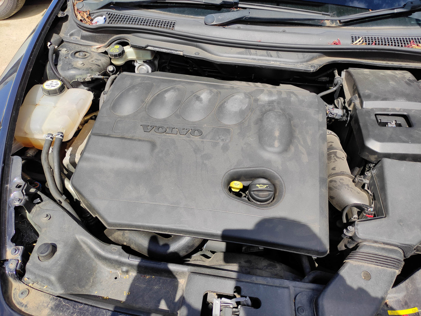 #495 VOLVO S40 2010 FOR PARTS