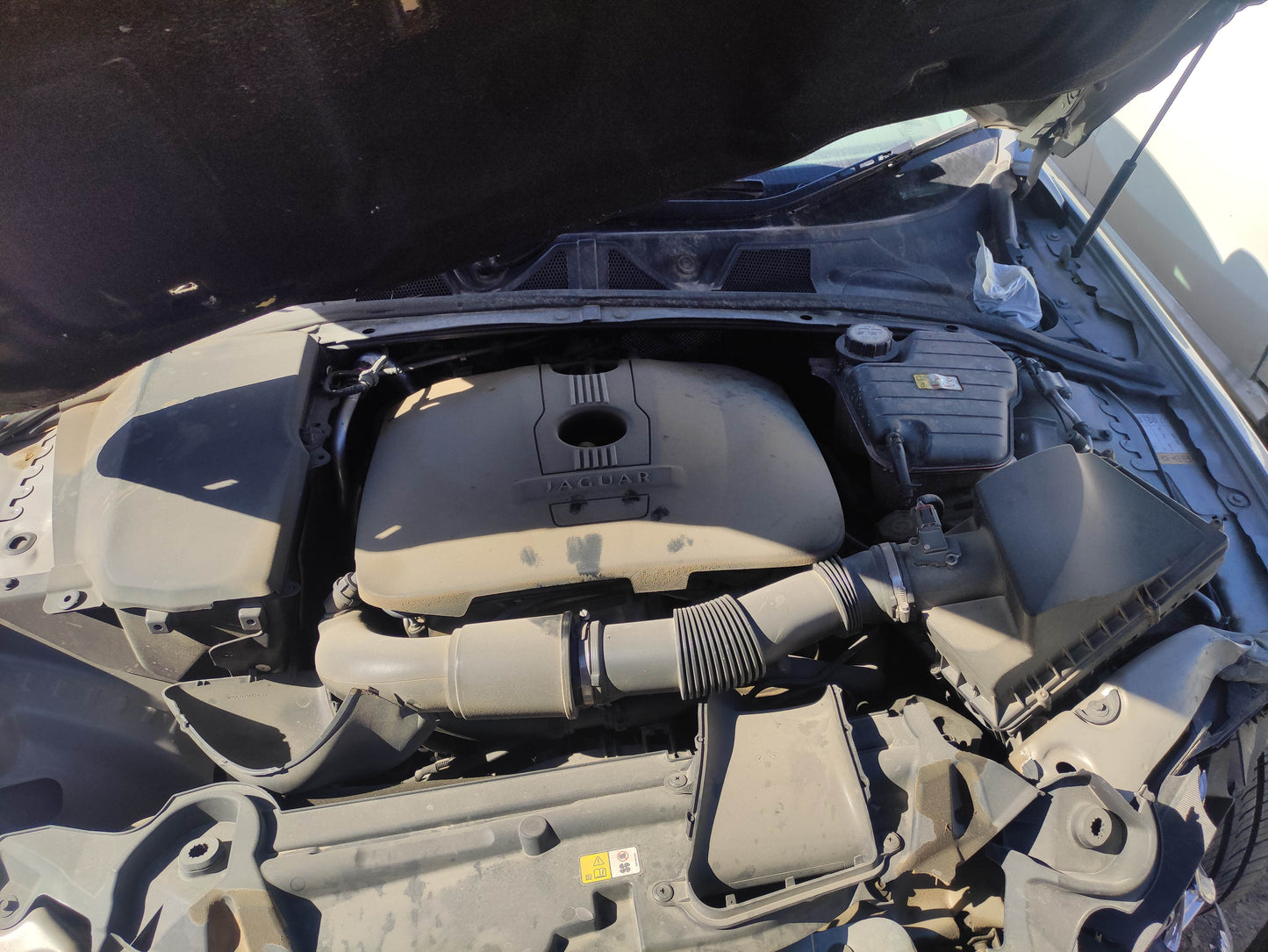 #589 JAGUAR XF FITS 2012 TO 2015 FOR PARTS