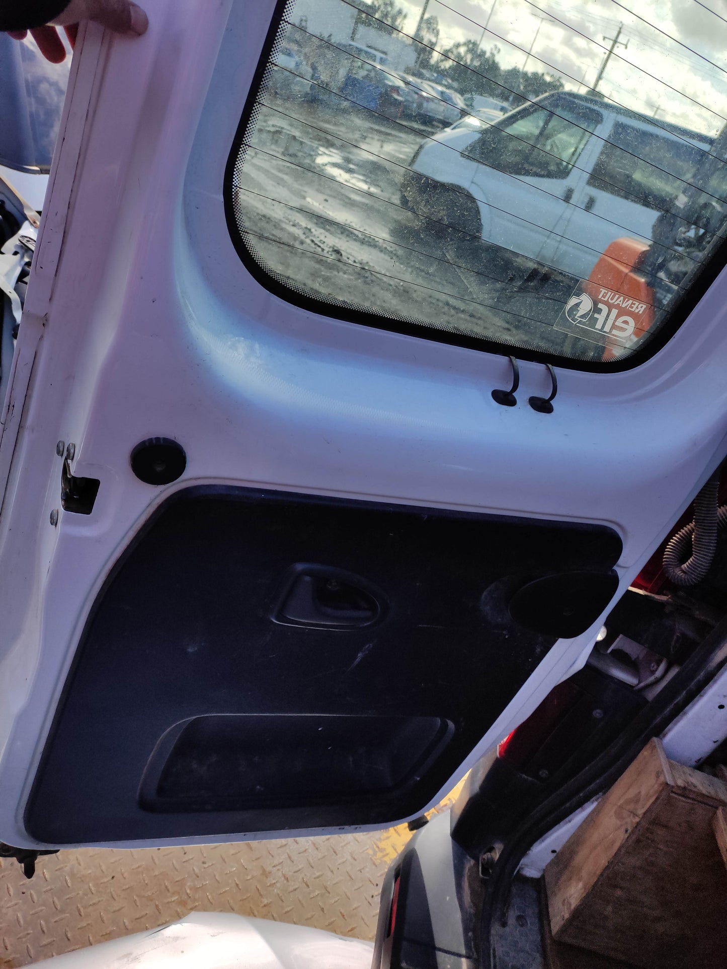 #466 RENAULT TRAFIC 2016 FOR PARTS