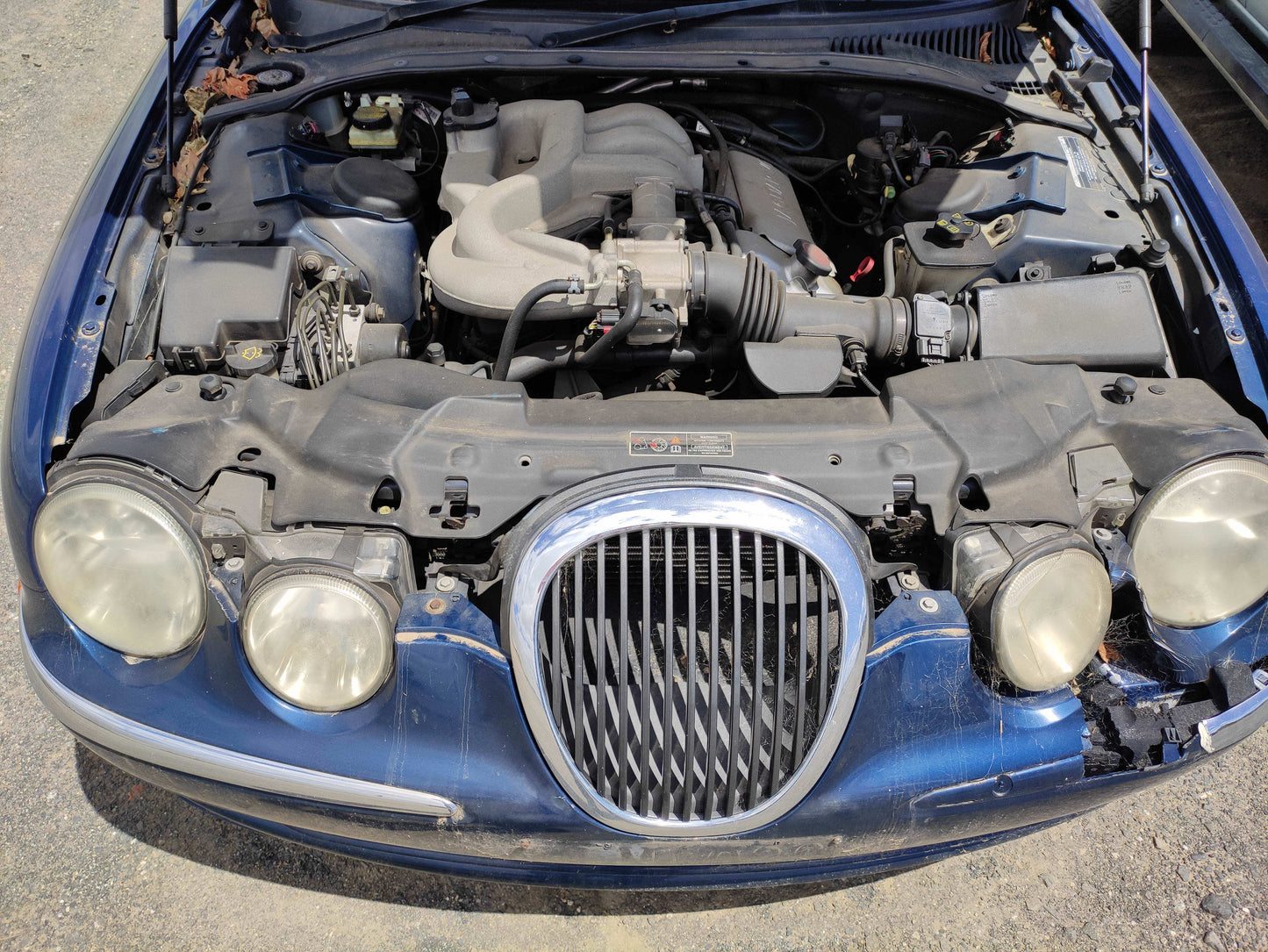 #136 JAGUAR S-TYPE 2002 FOR PARTS