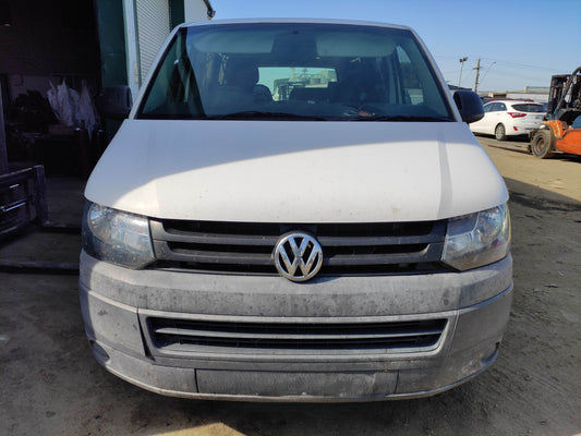 WRECKING VOLKSWAGEN KOMBI,TRANSPORTER (2010) FOR QUALITY PARTS SHIPPING AUSTRALIA WIDE