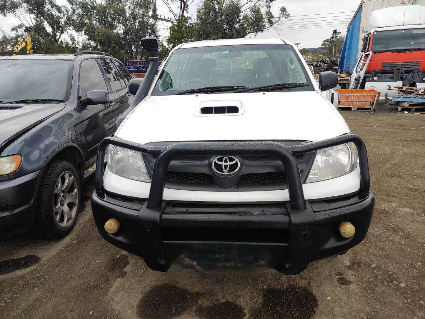 #416 TOYOTA HILUX 2008 FOR PARTS