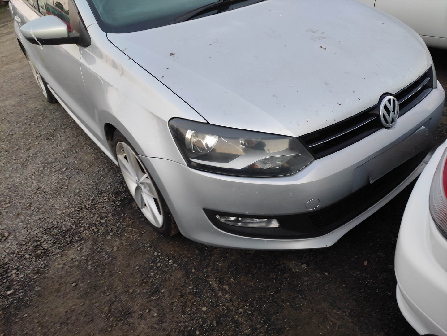 #713 VOLKSWAGEN POLO 2012 FOR PARTS