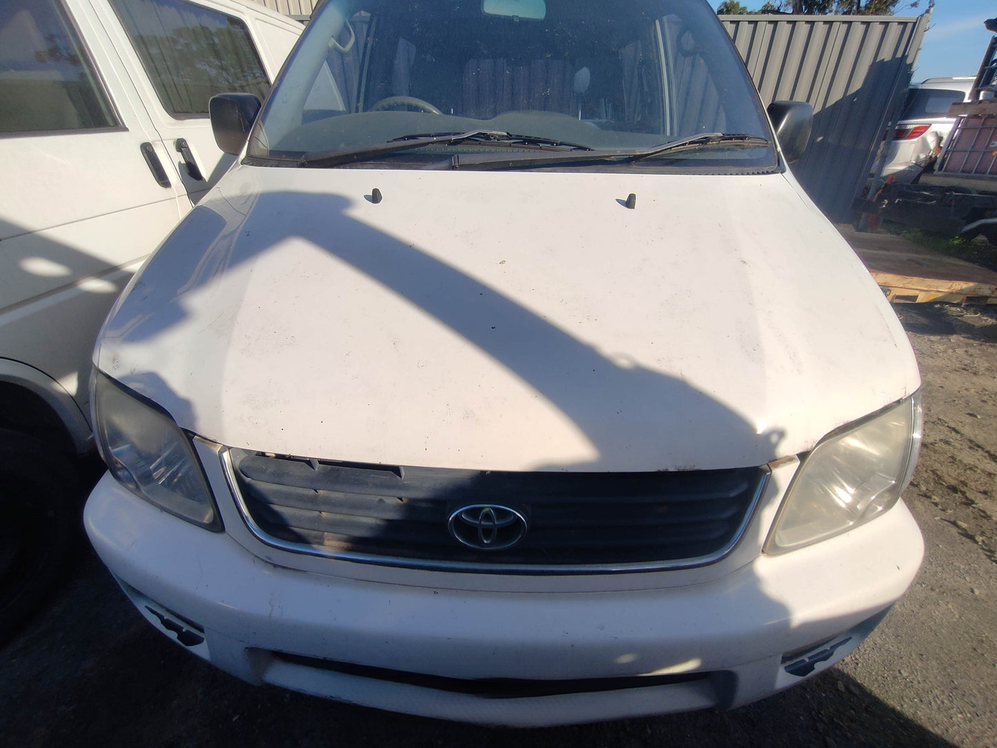 WRECKING TOYOTA SPACIA 2000 FOR QUALITY PARTS SHIPPING AUSTRALIA WDE