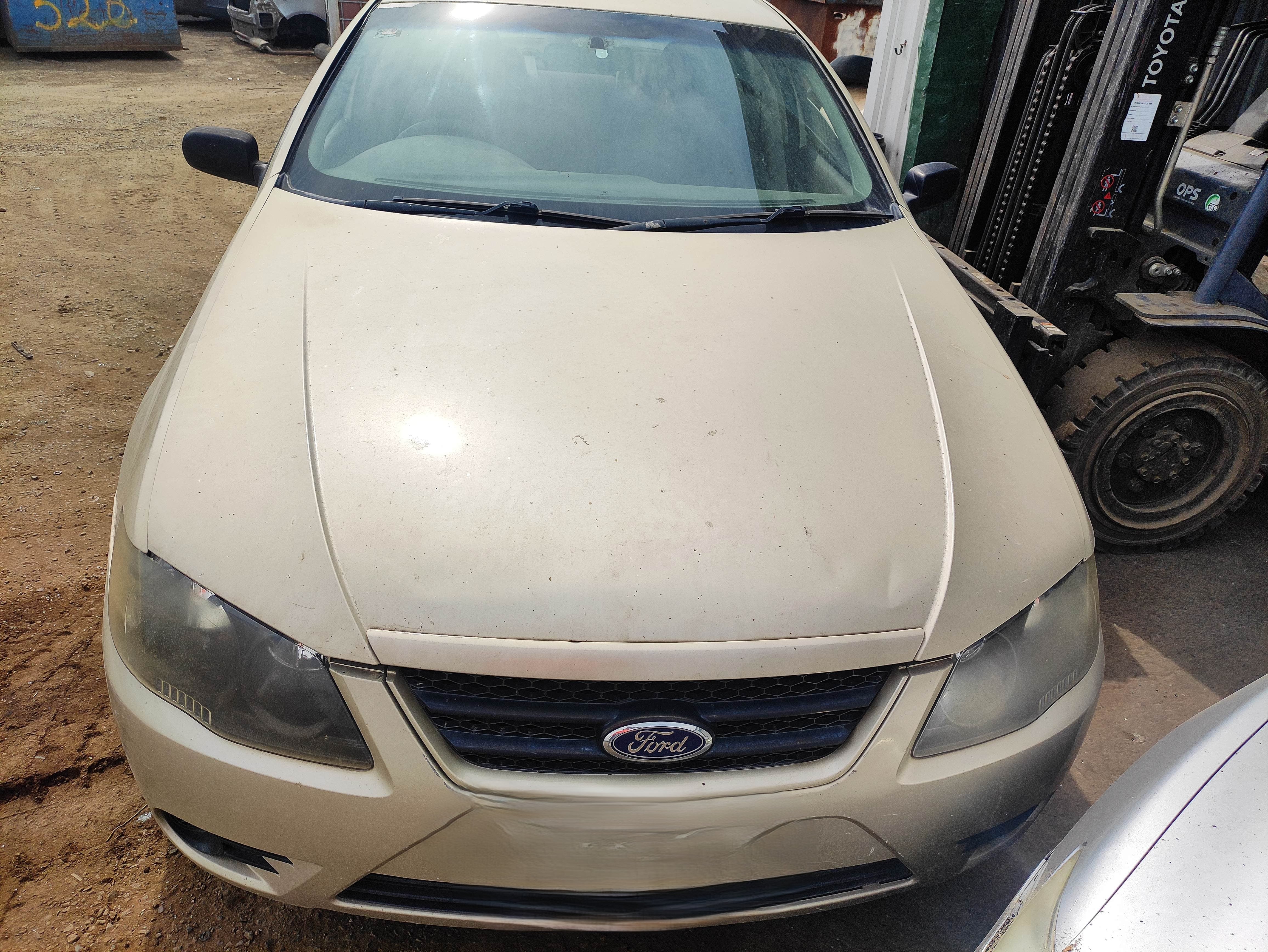 #565 FORD FALCON BF 2007 FOR PARTS