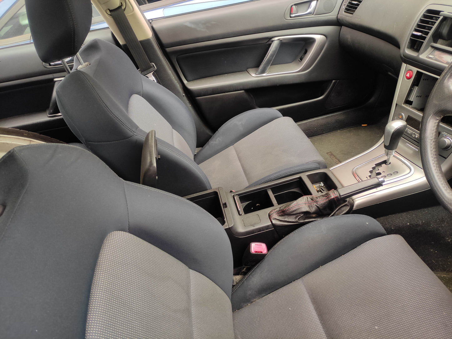 #536 SUBARU LIBERTY 2006 FOR PARTS