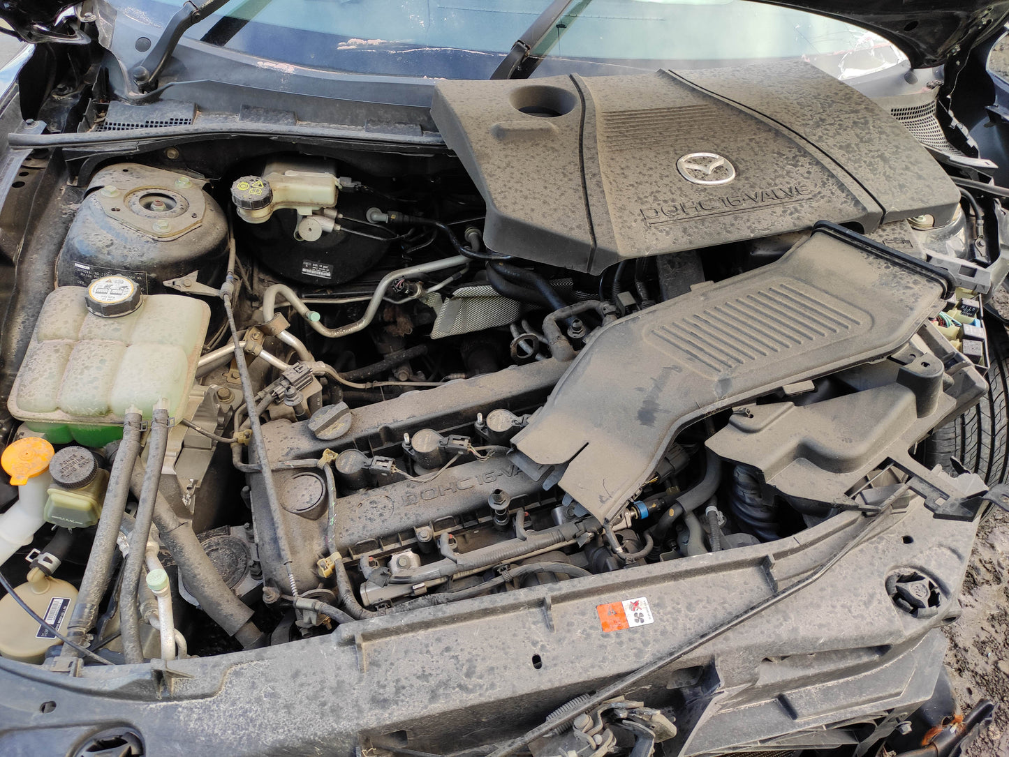 #688 MAZDA 3 2005 FOR PARTS