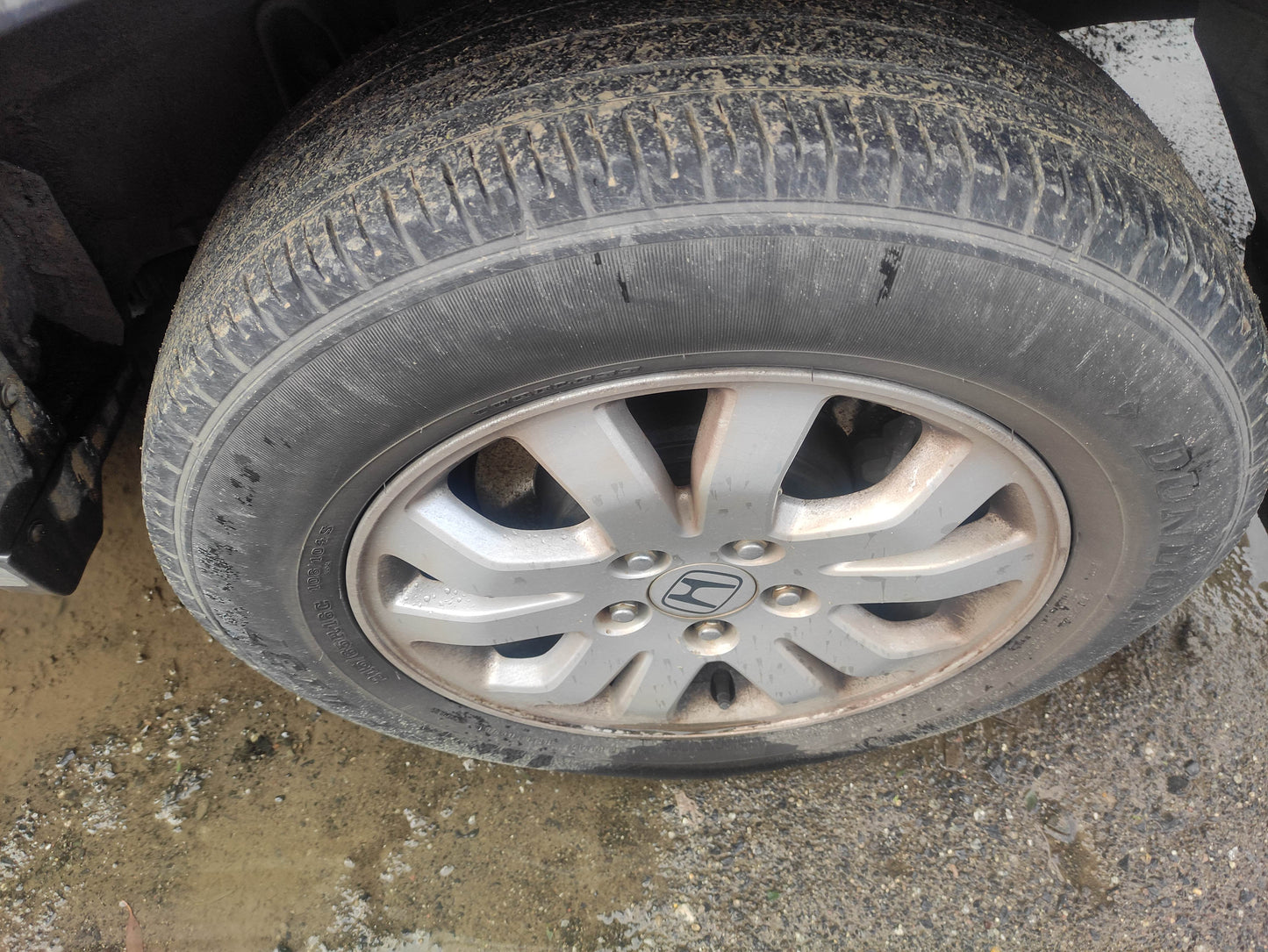 #686 HONDA CR-V 2004 FOR PARTS