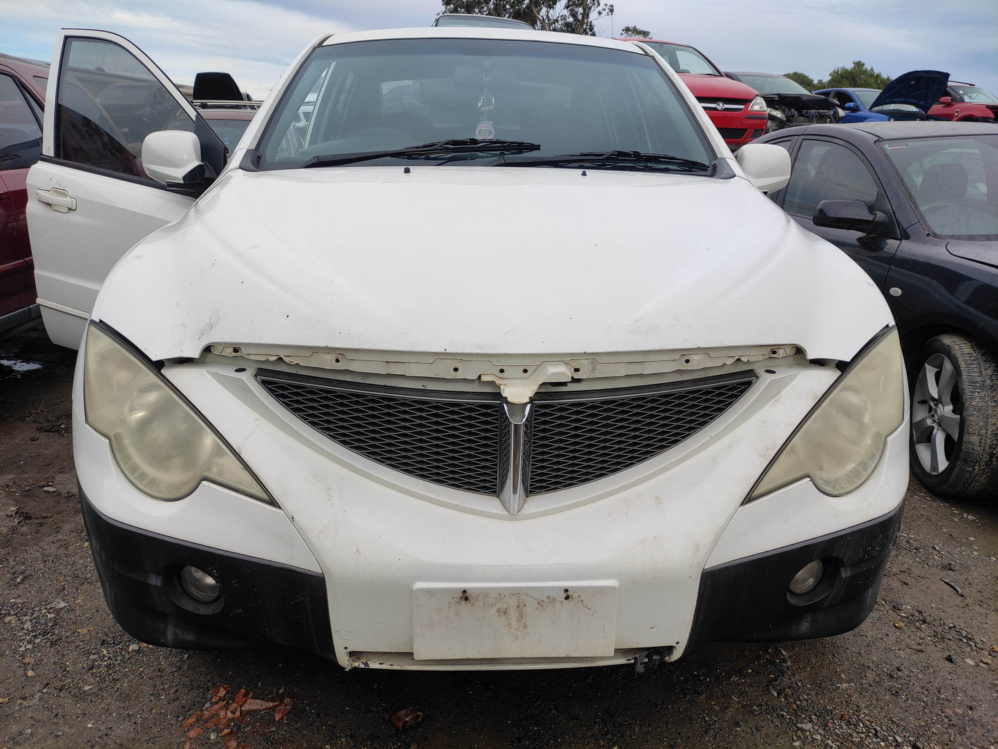 #684 SSANGYONG ACTYON 2009 FOR PARTS