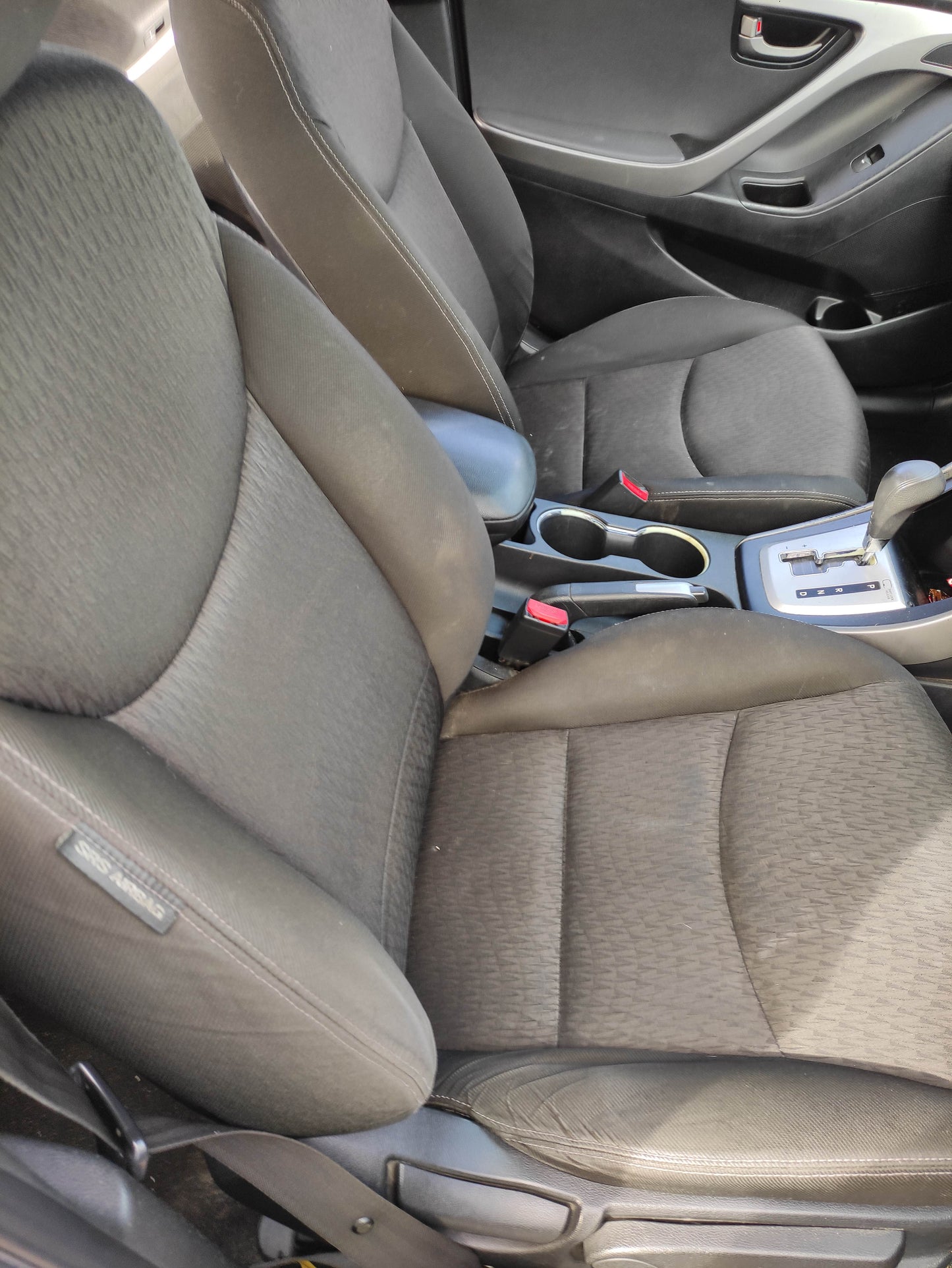 #377 HYUNDAI ELANTRA 2011 FOR PARTS