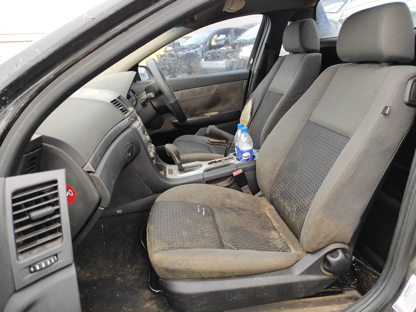 #647 HOLDEN COMMODORE VE 2009 FOR PARTS