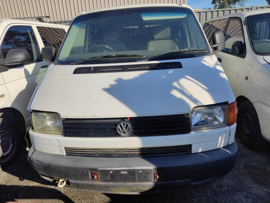 WRECKING VOLKSWAGEN CARAVELLE,TRANSPORTER 2001 FOR QUALITY PARTS SHIPPING AUSTRALIA WIDE