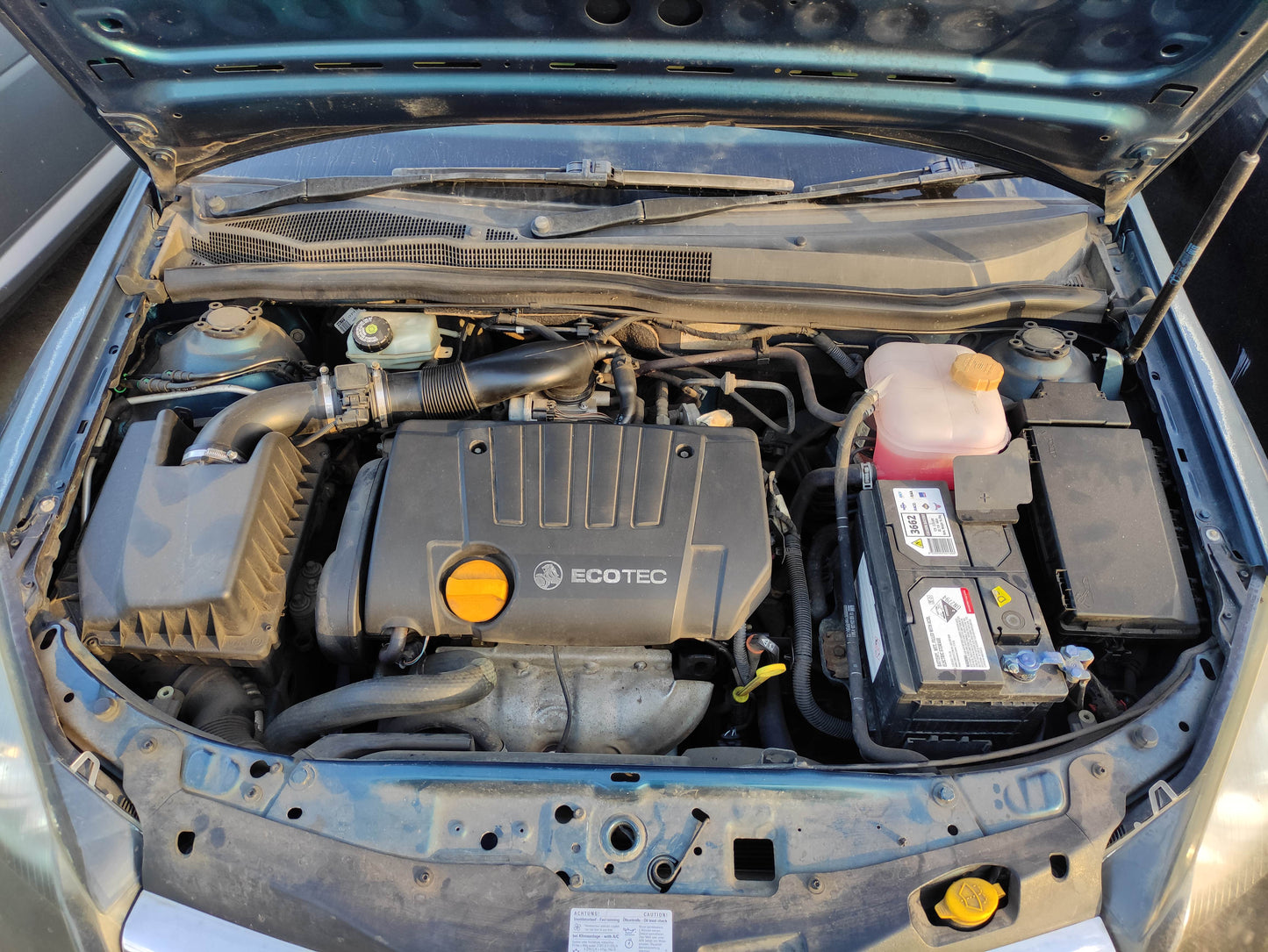 WRECKING HOLDEN ASTRA AH (2006) FOR QUALITY PARTS SHIPPING AUSTRALIA WIDE