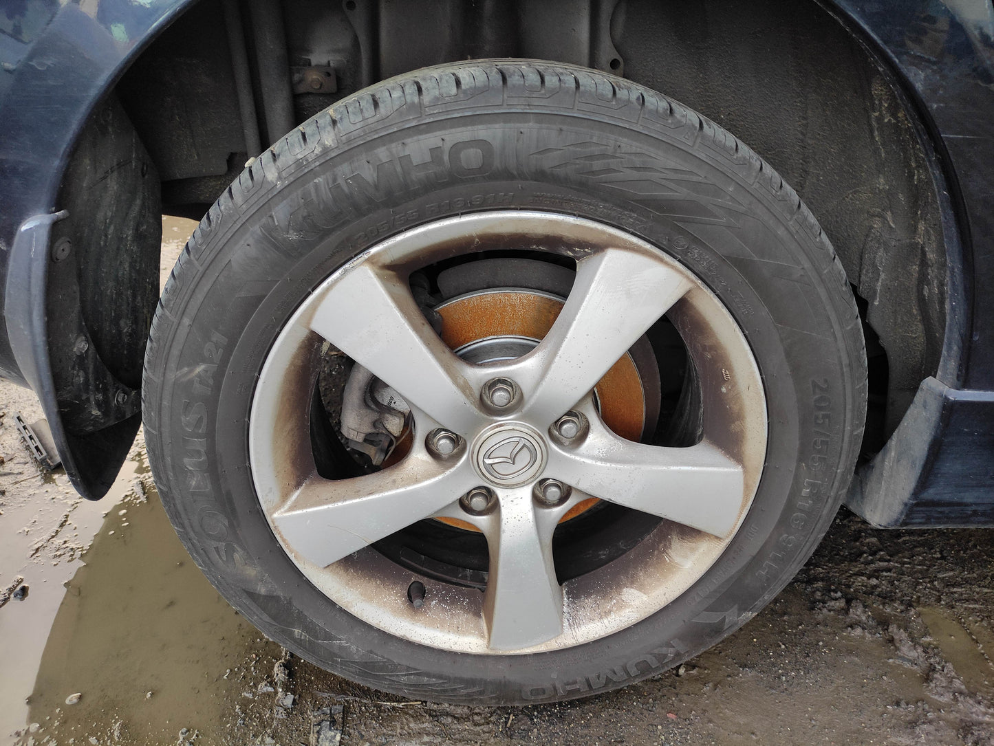 #688 MAZDA 3 2005 FOR PARTS