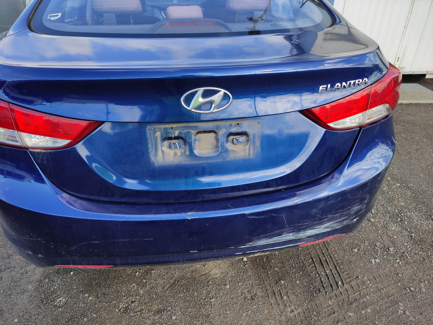 #377 HYUNDAI ELANTRA 2011 FOR PARTS