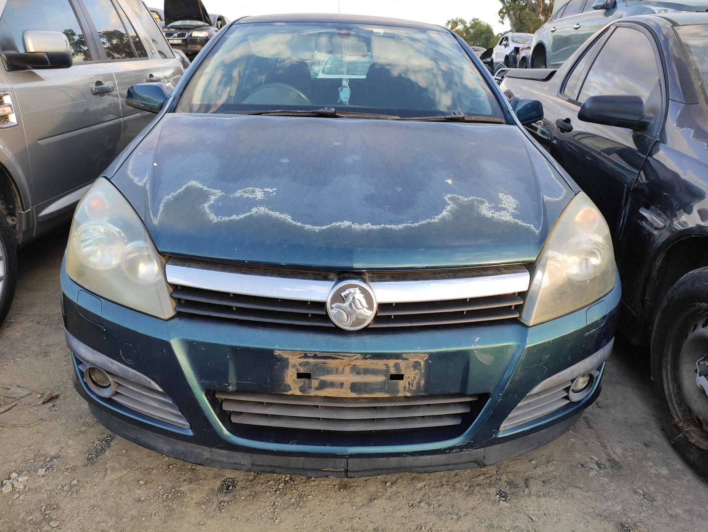 WRECKING HOLDEN ASTRA AH (2006) FOR QUALITY PARTS SHIPPING AUSTRALIA WIDE