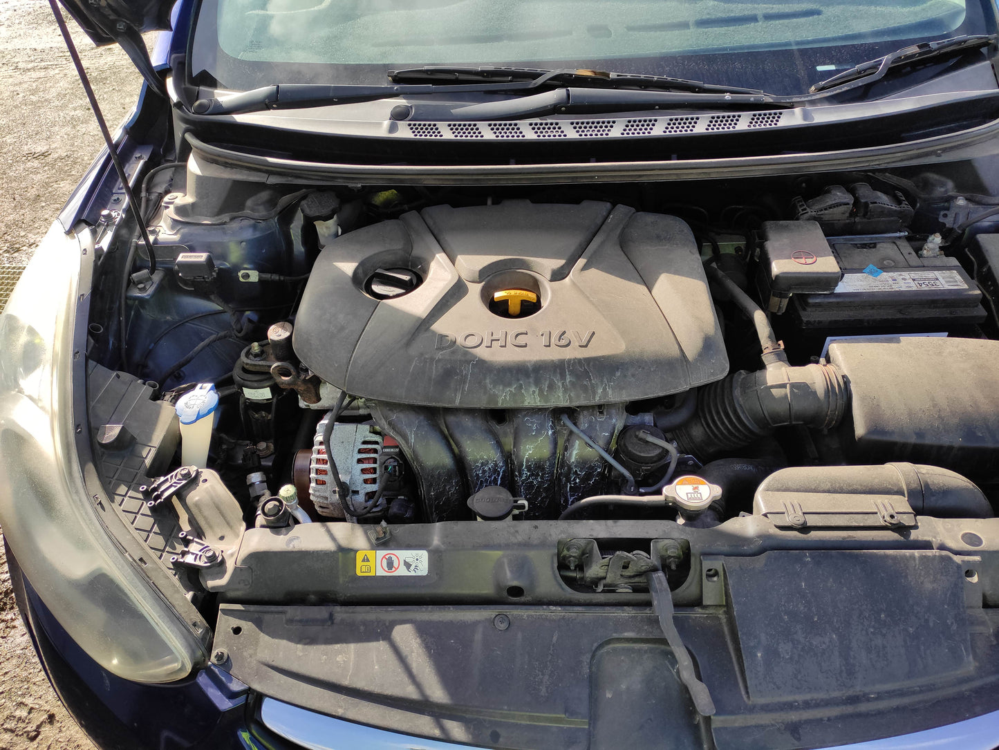 #377 HYUNDAI ELANTRA 2011 FOR PARTS