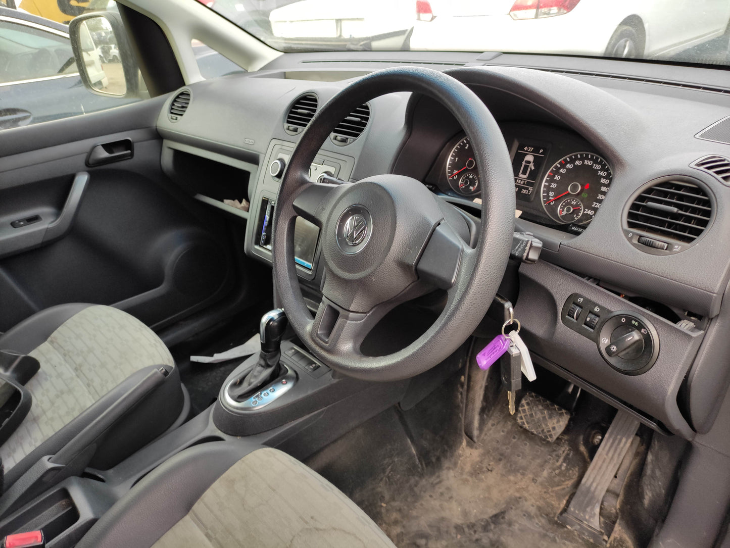 #344 VOLKSWAGEN CADDY FITS 2010 TO 2015 FOR PARTS